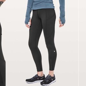 Lululemon Fast & Free 7/8 Tight II *Nulux 25" size 6 BLACK